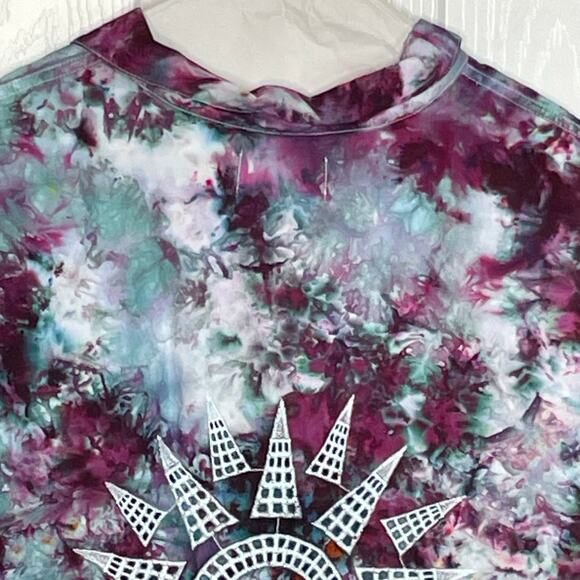 handmade tie dyed men's short sleeve camp shirt blue purple star sunburst - Picture 9 of 10